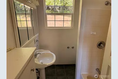 203 Pioneer Boulevard, Aberdeen, WA 98520 - Photo 13