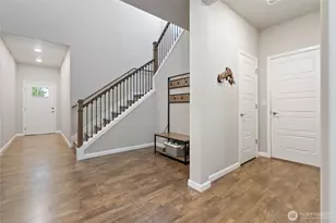 32916 SE Stevens St, Black Diamond, WA 98010 - Photo 3