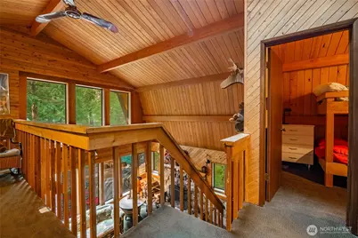 7082 Olympus Way, Glacier, WA 98244 - Photo 17