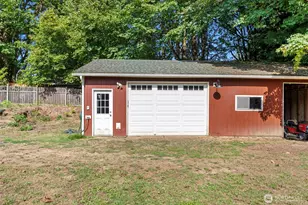 10191 W Belfair Valley Rd, Bremerton, WA 98312 - Photo 27