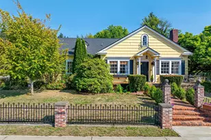 522 N 3rd St, Shelton, WA 98584 - Photo 1