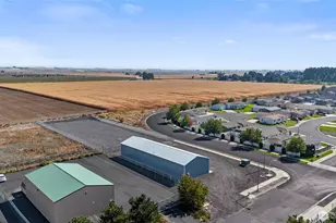 221 S Hamilton Rd, Moses Lake, WA 98837 - Photo 19