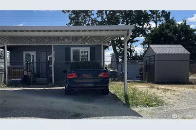 10711 W 9th Avenue Ct S, Tacoma, WA 98444 - Photo 1