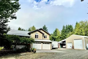 593 Prospect Ave, Port Townsend, WA 98368 - Photo 1