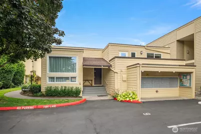 5834 NE 75th Street #B202, Seattle, WA 98115 - Photo 13