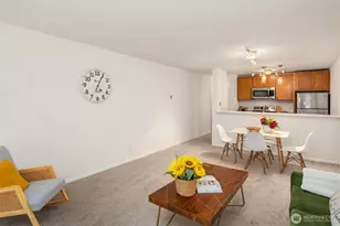 5834 NE 75th St, Seattle, WA 98115 - Photo 5