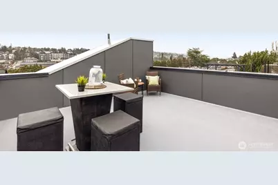2017 W Bertona Street, Seattle, WA 98199 - Photo 27