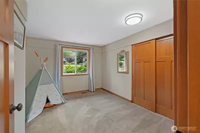 15115 78th Ave NE, Kenmore, WA 98028 - Photo 11