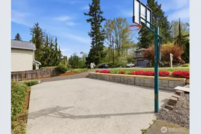 15115 78th Ave NE, Kenmore, WA 98028 - Photo 7