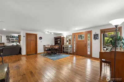 15115 78th Ave NE, Kenmore, WA 98028 - Photo 7