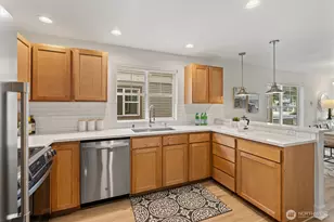 10311 Midvale Ave N, Seattle, WA 98133 - Photo 5