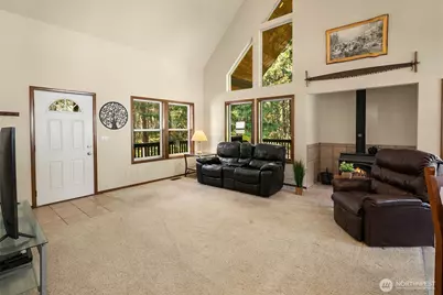135 Rally Way, Easton, WA 98925 - Photo 9
