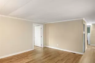 415 Lakeview Rd, Lynnwood, WA 98087 - Photo 9