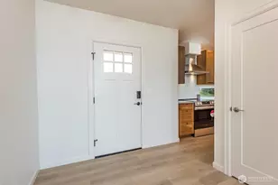 1317 E 5th St, Port Angeles, WA 98362 - Photo 5