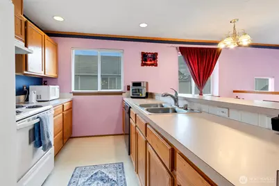 11229 3rd Avenue Ct E, Tacoma, WA 98445 - Photo 7