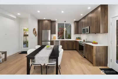 2665 51st Ave SW, Seattle, WA 98116 - Photo 9