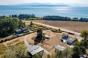 815 Engle Rd, Coupeville, WA 98239 - Photo 3