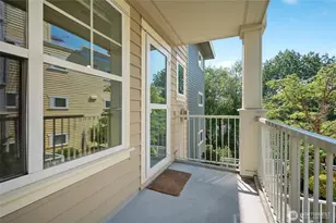 2901 NE Blakeley St, Seattle, WA 98105 - Photo 11