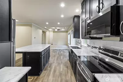 8942 W McKenna Falls Rd W, Bremerton, WA 98312 - Photo 3