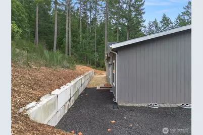 8942 W McKenna Falls Rd W, Bremerton, WA 98312 - Photo 23