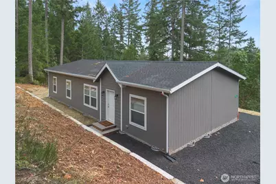 8942 W McKenna Falls Rd W, Bremerton, WA 98312 - Photo 1