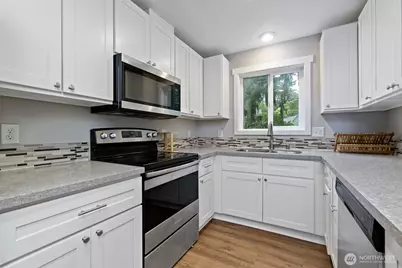 532 Eskridge Way SE, Olympia, WA 98501 - Photo 13