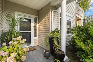 1855 Trossachs Blvd SE, Sammamish, WA 98075 - Photo 3