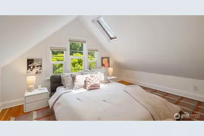 115 11th Avenue E, Seattle, WA 98102 - Photo 29