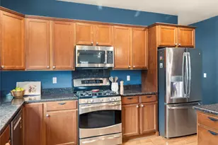 9209 Vancouver Dr NE, Lacey, WA 98516 - Photo 13