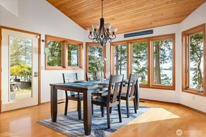 4486 Villarreal Lane, Oak Harbor, WA 98277 - Photo 13