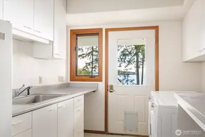 4486 Villarreal Lane, Oak Harbor, WA 98277 - Photo 27