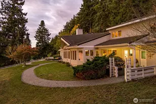 4486 Villarreal Ln, Oak Harbor, WA 98277 - Photo 7