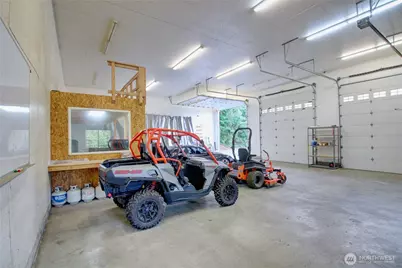 16929 Maplewood Lane, Bow, WA 98232 - Photo 33