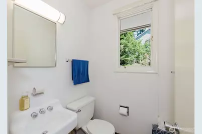 9428 Tracyton Boulevard NW, Silverdale, WA 98383 - Photo 17