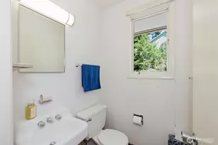 9428 Tracyton Blvd NW, Silverdale, WA 98383 - Photo 17