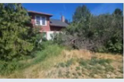 1701 Reservoir Loop, Selah, WA 98942 - Photo 1