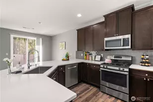 7918 165th St Ct E, Puyallup, WA 98375 - Photo 9