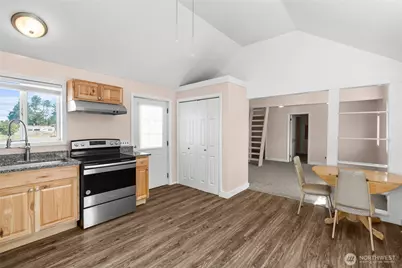 1702 Bay Avenue, Ocean Park, WA 98640 - Photo 11