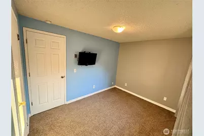 4374 Northgate Drive, Oak Harbor, WA 98277 - Photo 9