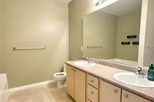 13301 SE 79th Pl, Newcastle, WA 98059 - Photo 11