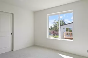 429 Legion Dr, Everett, WA 98201 - Photo 23