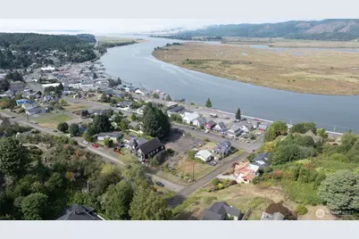 209 Ferry Street, South Bend, WA 98586 - Photo 39