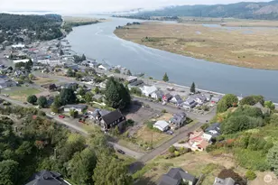 209 Ferry St, South Bend, WA 98586 - Photo 39