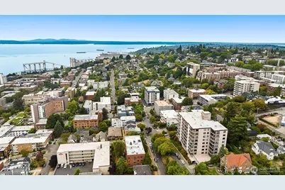 100 Ward Street #104, Seattle, WA 98109 - Photo 29