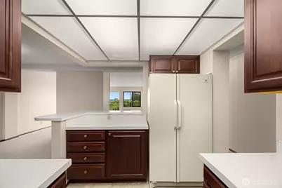 100 Ward Street #104, Seattle, WA 98109 - Photo 15