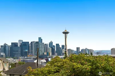 100 Ward Street #104, Seattle, WA 98109 - Photo 1