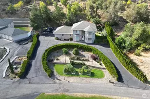 6 Valley View Park Dr, Omak, WA 98841 - Photo 3