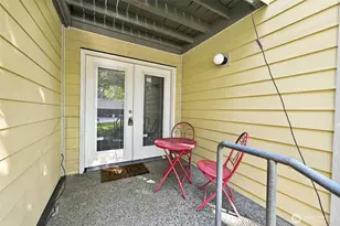 6440 139th Ave NE, Redmond, WA 98052 - Photo 5