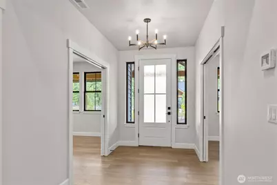 971 Domerie Park Loop, Cle Elum, WA 98922 - Photo 3