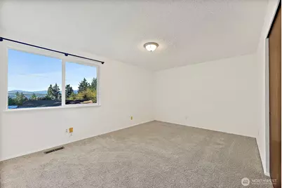 5432 Pineridge Court NE, Bremerton, WA 98311 - Photo 19